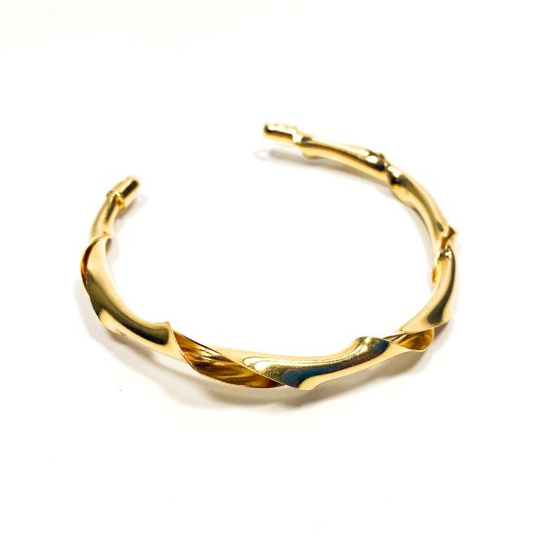 Bracelete torcido dourado