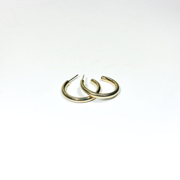 Brinco de argola dourado